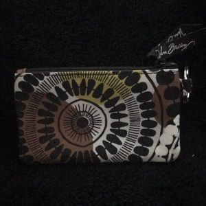 Vera Bradley Wallet (G5)